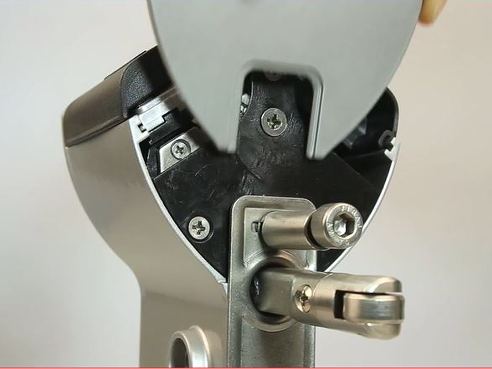 Locinox LFKQ FreeVinci Surface-Mounted Mechanical Latchbolt Lock