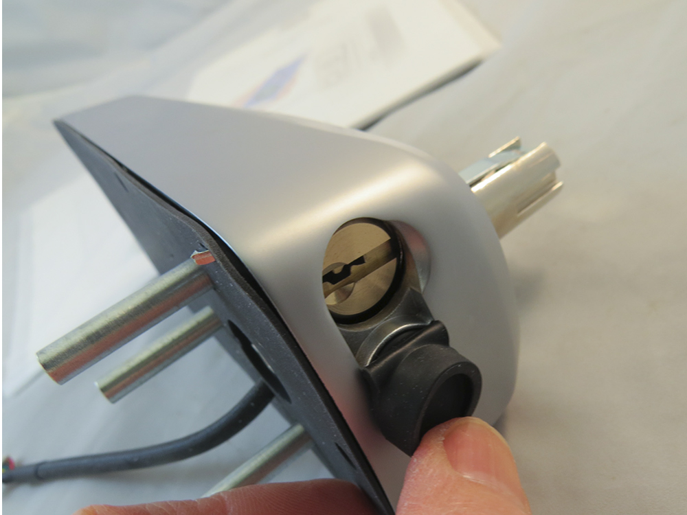 Ultraloq UL3-BT Fingerprint/Keypad Lock with Lighted Keypad & Bluetooth (2nd Gen) - Click Image to Close